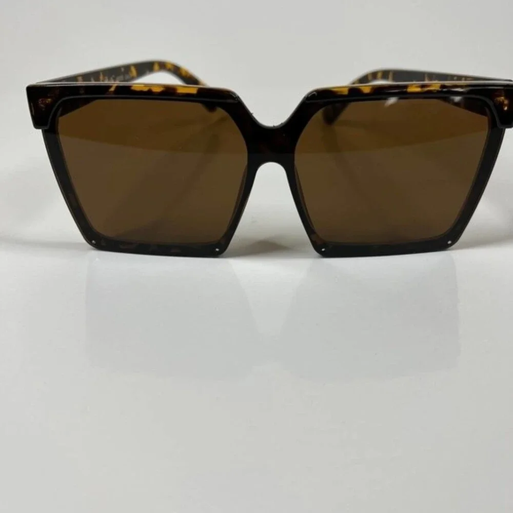 Sunglasses Brown turtle shell chic square colored stylish boho baddie normcore